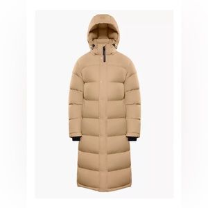 Super puff long! Aritzia, Like new, Only worn a coupe of times. Great coat!